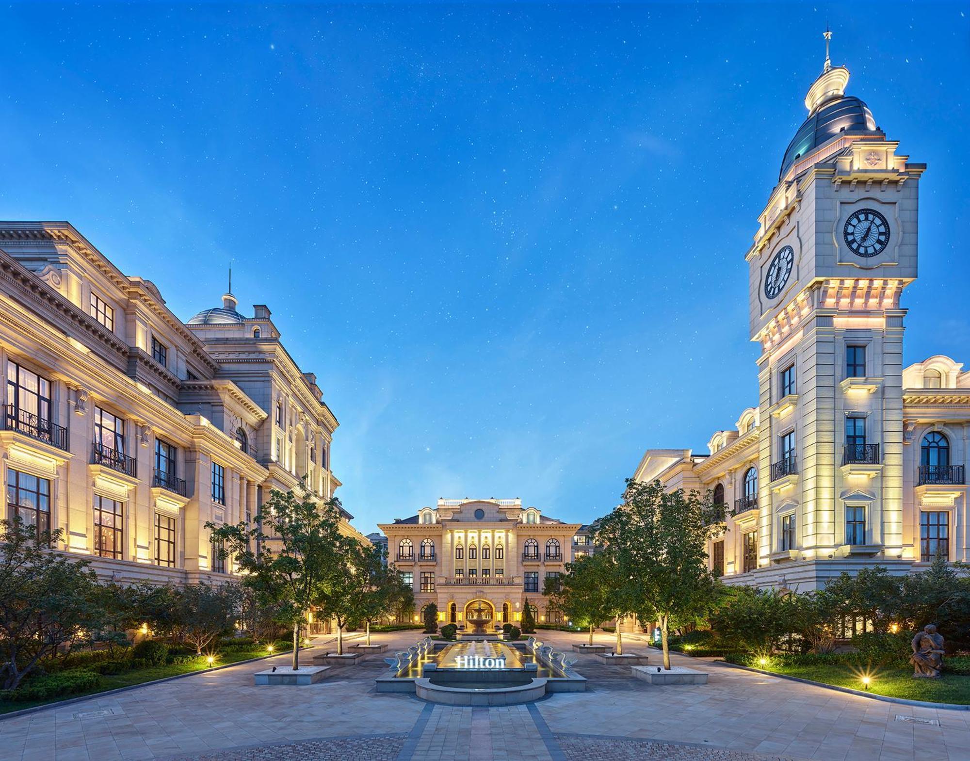 Hilton Beijing Daxing Hotel Exterior photo