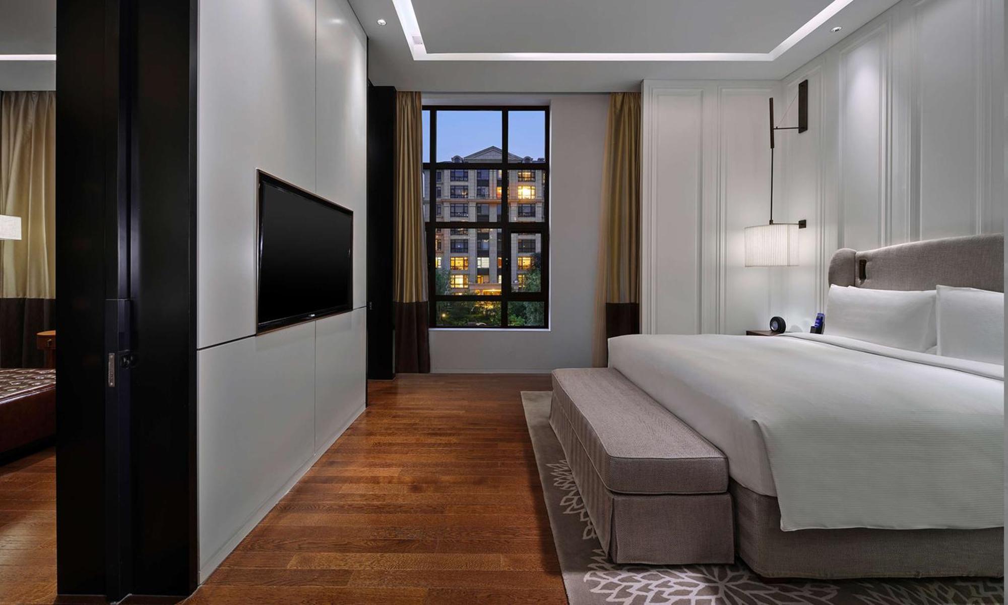 Hilton Beijing Daxing Hotel Exterior photo